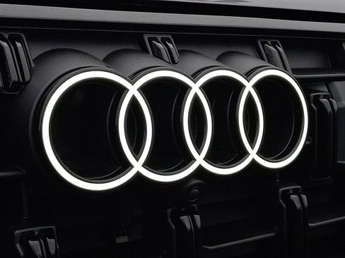 New 2026 Audi Q7 3.0T Premium Plus image 23