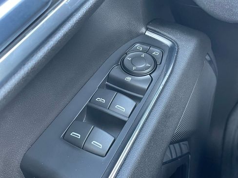 Used 2023 Chevrolet Silverado 1500 LT image 16