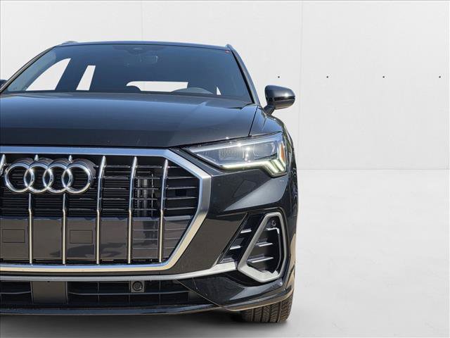 Used 2025 Audi Q3 2.0T Premium w/ Convenience Package AWD/4WD image 10