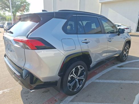 Used 2024 Toyota RAV4 XSE image 6