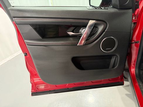 Used 2020 Land Rover Discovery Sport S R-Dynamic image 16