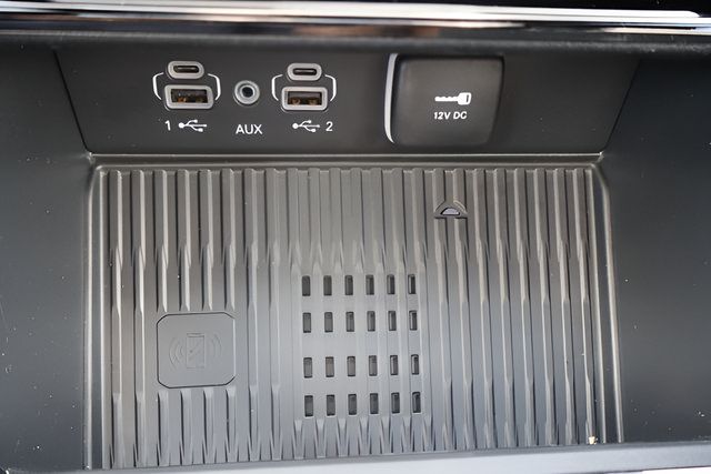 New 2026 Jeep Grand Cherokee L Limited AWD/4WD image 16