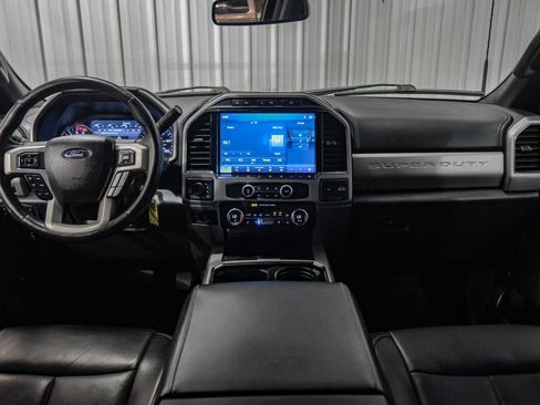 Used 2022 Ford F250 Lariat w/ Lariat Value Package image 14