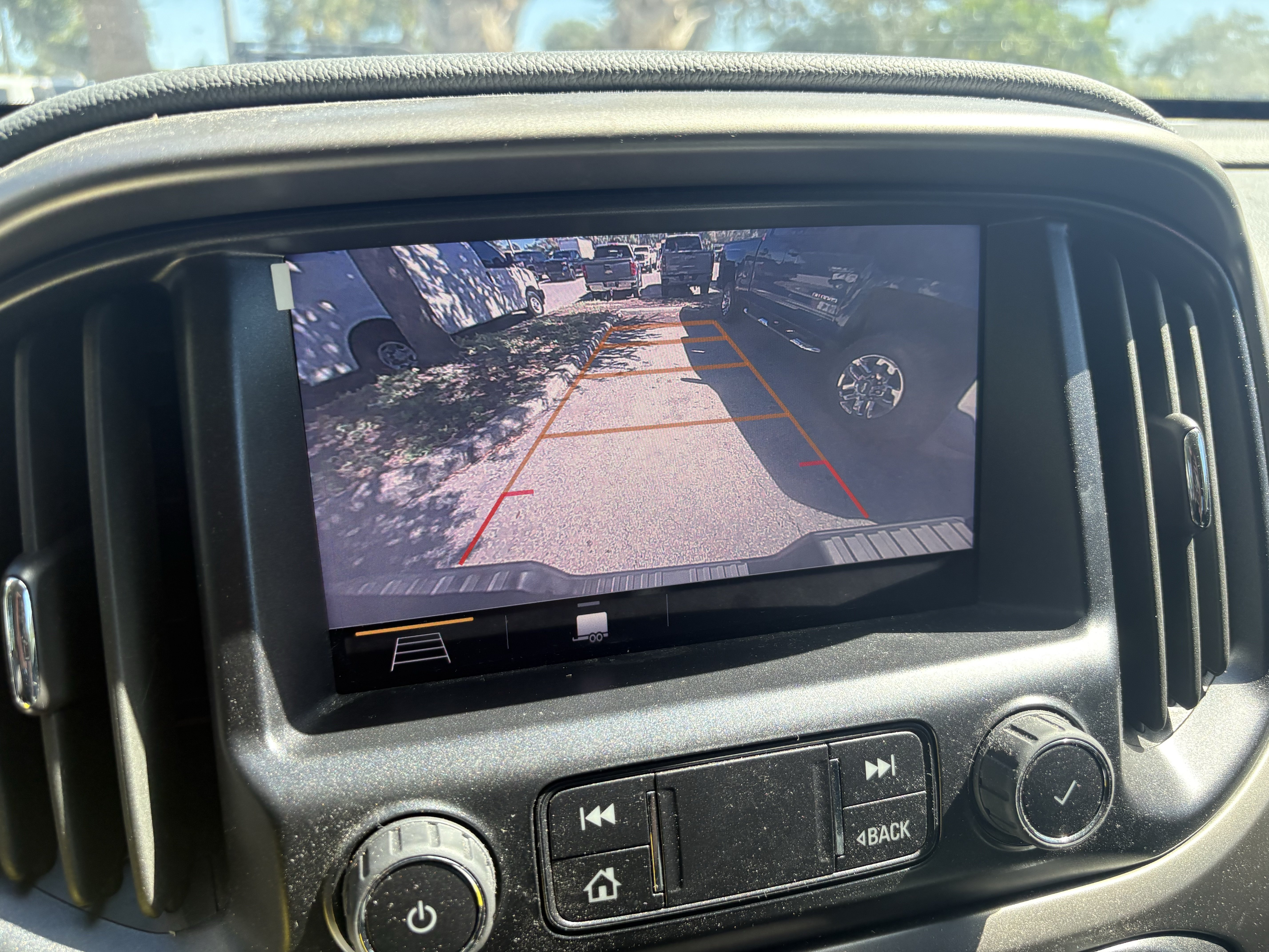 Certified 2022 Chevrolet Colorado Z71 RWD image 12