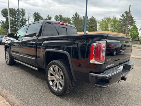 Used 2018 GMC Sierra 1500 Denali w/ Denali Ultimate Package AWD/4WD image 5