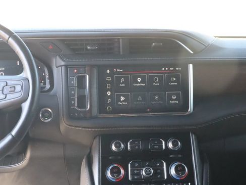 Used 2023 GMC Yukon Denali Ultimate AWD/4WD image 28