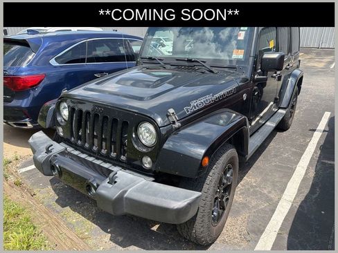 Used 2017 Jeep Wrangler Unlimited Sahara AWD/4WD image 1