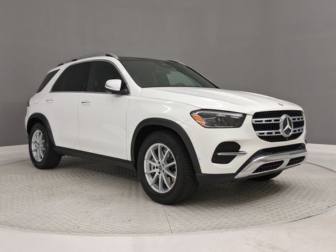 Used 2024 Mercedes-Benz GLE 350 4MATIC image 5