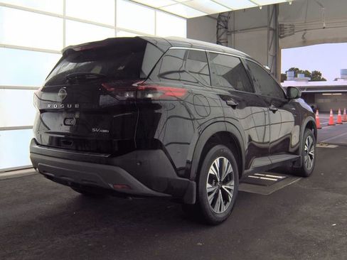 Used 2023 Nissan Rogue SV w/ SV Premium B Package AWD/4WD image 6