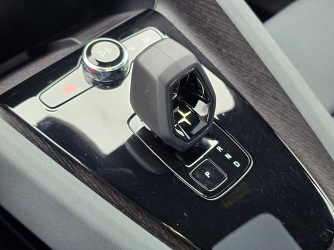 Used 2022 Polestar Polestar 2 w/ Plus Package image 32