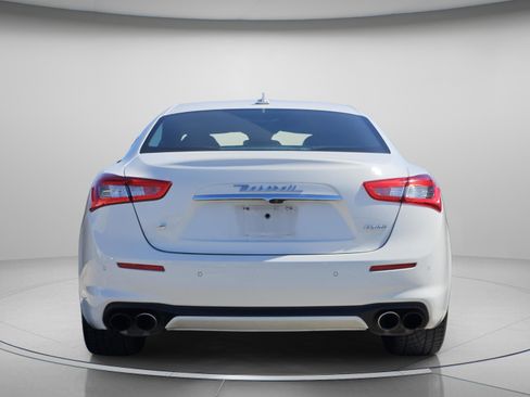 Used 2019 Maserati Ghibli S GranLusso image 4