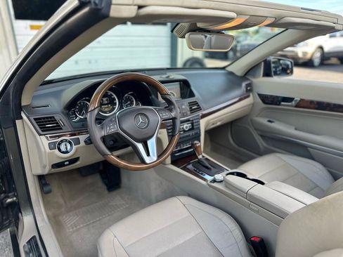 Used 2012 Mercedes-Benz E 350 Cabriolet image 20