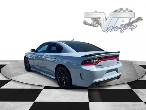 Used 2022 Dodge Charger R/T w/ Blacktop Package RWD image 5
