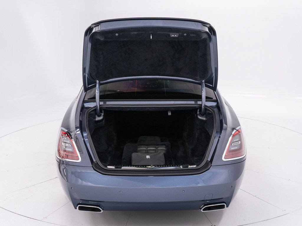 Certified 2023 Rolls-Royce Ghost Extended Wheelbase w/ Ghost Package AWD/4WD image 53