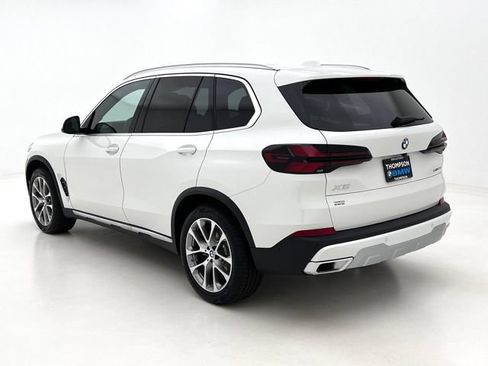 Used 2026 BMW X5 xDrive40i AWD/4WD image 8