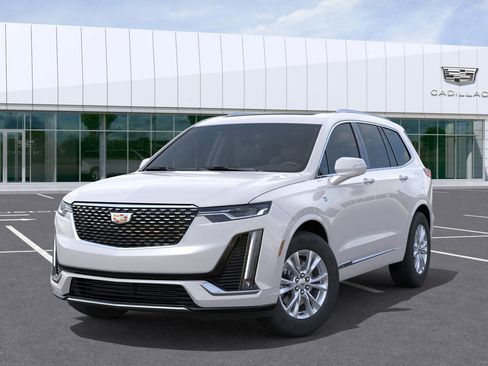 New 2025 Cadillac XT6 Luxury FWD image 6