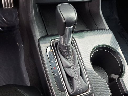 Used 2022 Honda Civic Sport image 15