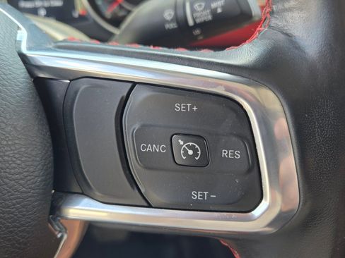 Used 2021 Jeep Gladiator Rubicon w/ Dual Top Group AWD/4WD image 26