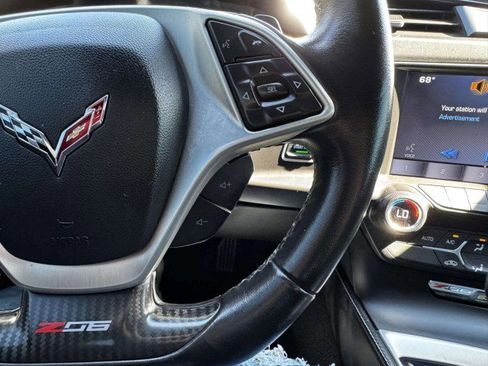Used 2015 Chevrolet Corvette Z06 w/ 3LZ Preferred Equipment Group image 30