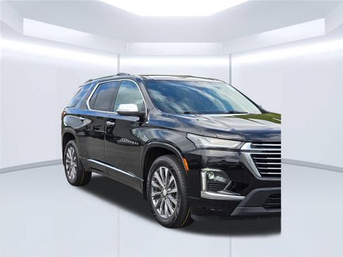 Certified 2023 Chevrolet Traverse Premier AWD/4WD image 50