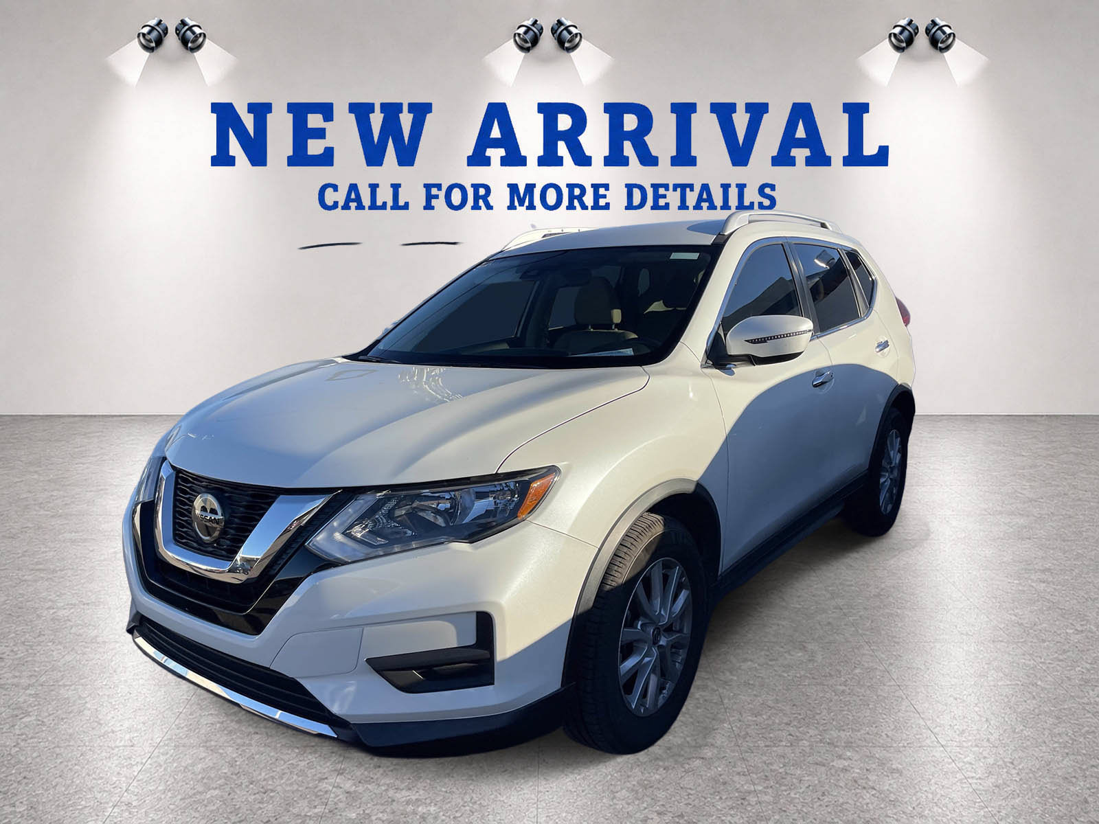 Used 2019 Nissan Rogue SV FWD image 2
