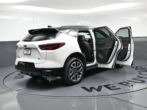 Used 2024 Chevrolet Blazer RS w/ Driver Confidence II Package FWD image 26