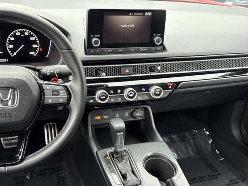 Certified 2025 Honda Civic Sport image 3