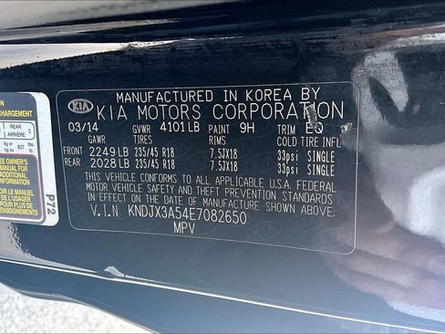 Used 2014 Kia Soul ! w/ Sun & Sound Package FWD image 35