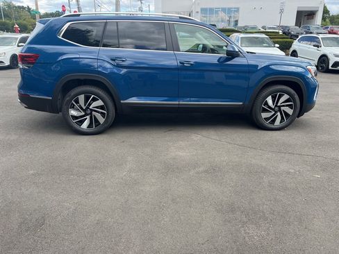 New 2026 Volkswagen Atlas SEL image 5