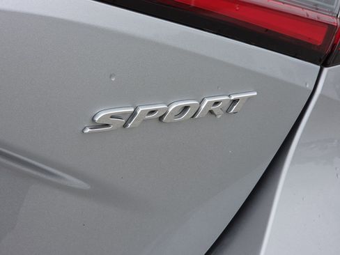 Used 2025 Honda Civic Sport image 5