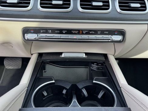 Certified 2022 Mercedes-Benz GLS 450 4MATIC image 16