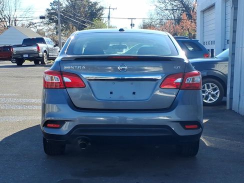 Used 2019 Nissan Sentra SR image 4