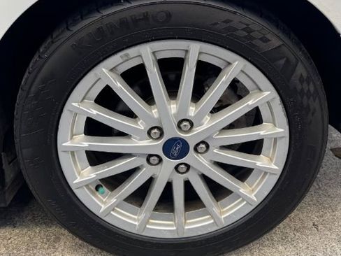 Used 2016 Ford C-MAX SE image 26