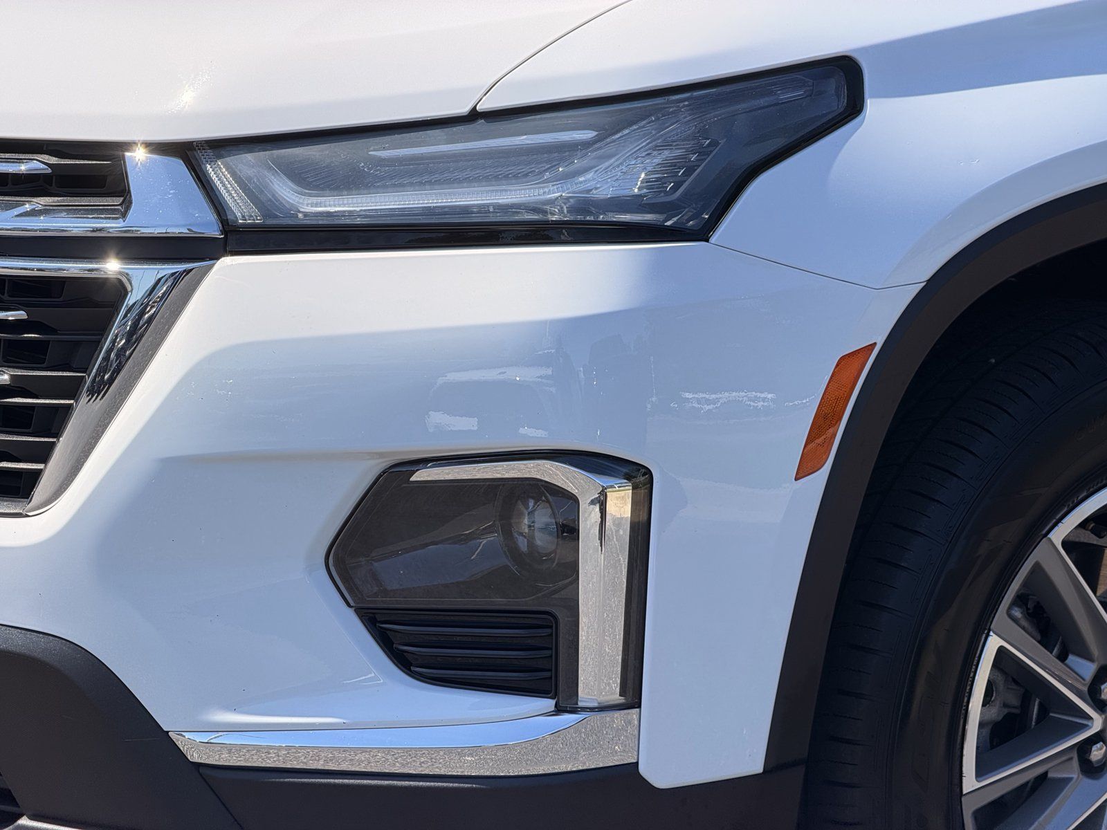 Used 2023 Chevrolet Traverse LT w/ LPO, Cargo Package FWD image 8