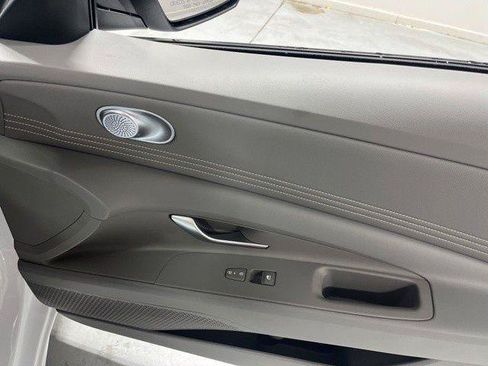 New 2026 Hyundai Elantra Sport FWD image 20