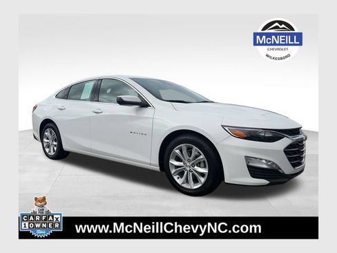 Used 2024 Chevrolet Malibu LT FWD image 1