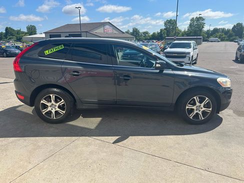 Used 2013 Volvo XC60 T6 AWD/4WD image 4