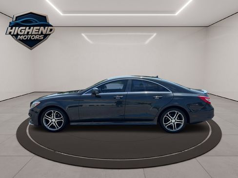 Used 2015 Mercedes-Benz CLS 400 4MATIC w/ Premium 2 Package image 3