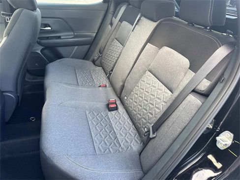 New 2025 Nissan Kicks SV w/ SV Premium Package image 16