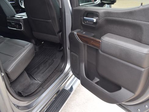Used 2021 GMC Sierra 1500 SLT w/ SLT Premium Plus Package AWD/4WD image 13