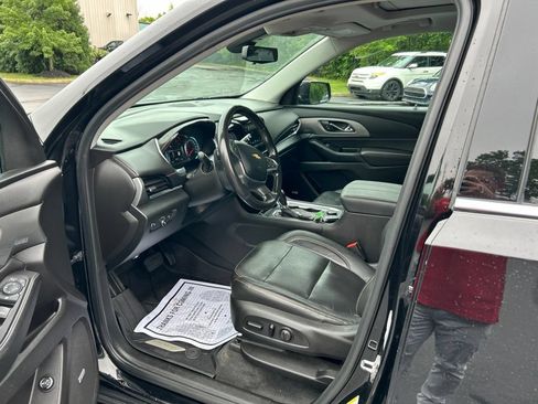 Used 2019 Chevrolet Traverse LT AWD/4WD image 13