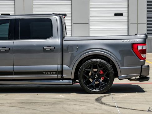 Used 2022 Ford F150 Lariat w/ Equipment Group 502A High AWD/4WD image 9