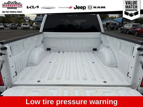 Used 2022 Ford F150 XLT w/ Trailer Tow Package image 8