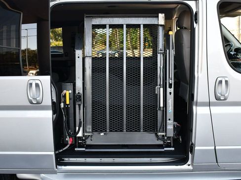 Used 2017 RAM ProMaster 1500 w/ Premium Appearance Group image 18