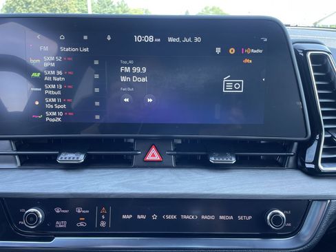 Used 2024 Kia Sportage X-Line image 13