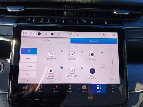 New 2025 Jeep Grand Cherokee Limited image 22