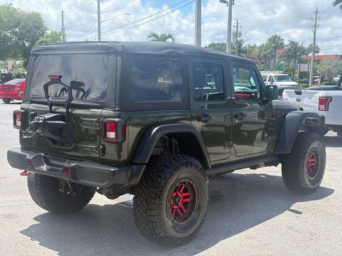 Used 2023 Jeep Wrangler Unlimited Rubicon w/ Cold Weather Group AWD/4WD image 6