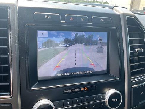 Used 2021 Ford Expedition Max XLT RWD image 18