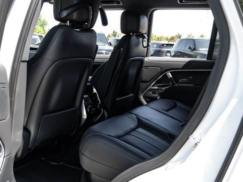 New 2026 Land Rover Range Rover SE AWD/4WD image 48