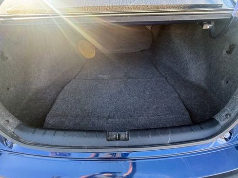 Used 2017 Honda Accord LX image 27